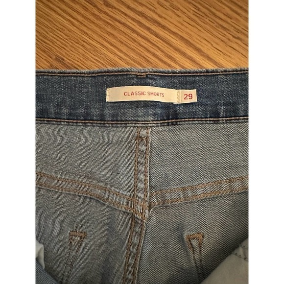 Levi’s premium mid length classic shorts women’s size 29 - Picture 6 of 8